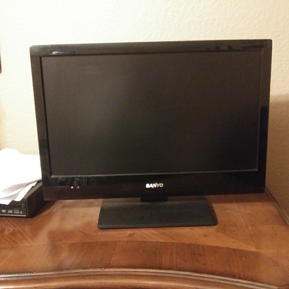 Sonyo T.V. and funai DVD player